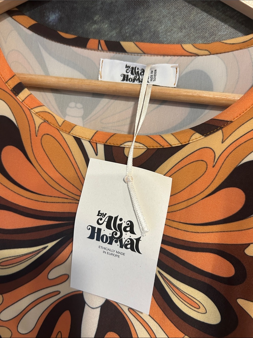 Retro Orange butterfly Maxi Dress - Picture 2 of 5